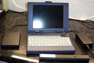 Prototype Acorn Stork Laptop.jpg - 20Kb